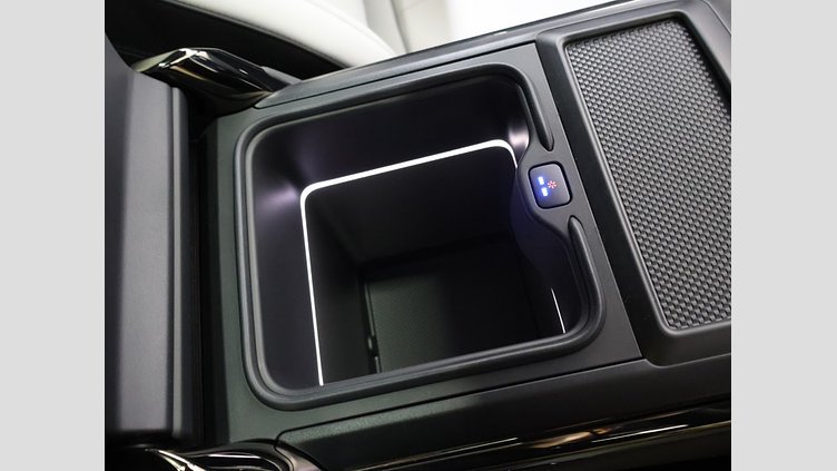 2023 認定中古車 Land Rover Range Rover Sport カルパチアングレイ 3.0リッター6気筒300PSターボチャージドディーゼルMHEV（オートマチック） AUTOBIOGRAPHY