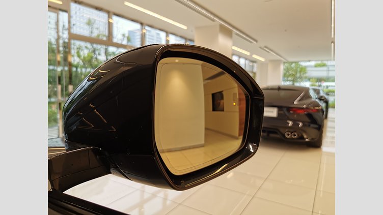 2024 認定中古車 Jaguar F-Pace アイガーグレイ P250 AWD（オートマチック） R-DYNAMIC SE