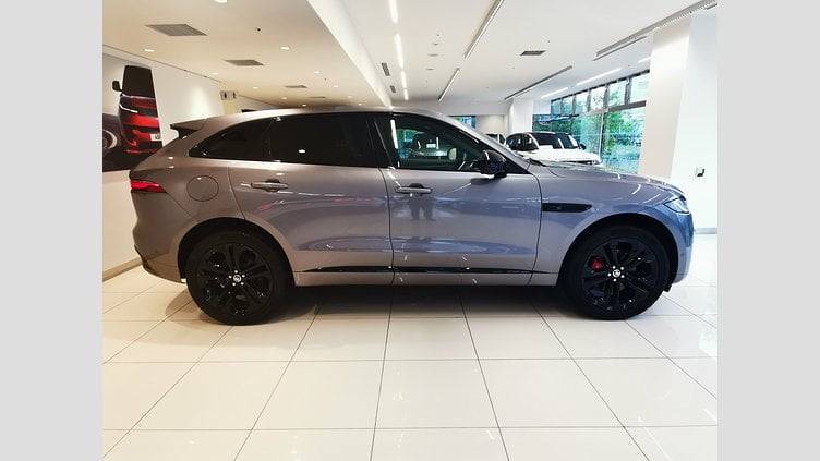 2024 認定中古車 Jaguar F-Pace アイガーグレイ P250 AWD（オートマチック） R-DYNAMIC SE