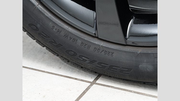 2020 認定中古車 Land Rover Range Rover Evoque アイガーグレー P200 SE