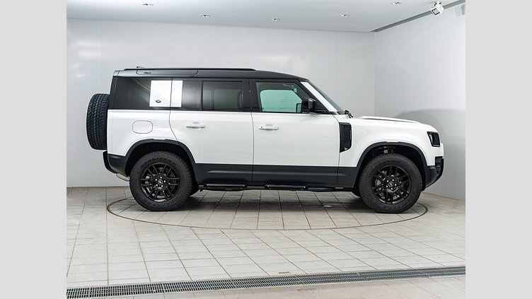 2023 認定中古車 Land Rover Defender 110 フジホワイト D300 AWD（AT） S