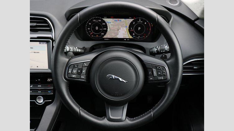 2020 中古 Jaguar F-Pace Santorini Black 2.0 litre i4D Diesel Pure