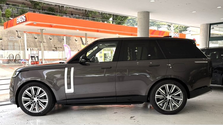 2025 認定中古車 Land Rover Range Rover シャラントグレイ P550 AWD PHEV（AT） スタンダードホイールベース Autobiography