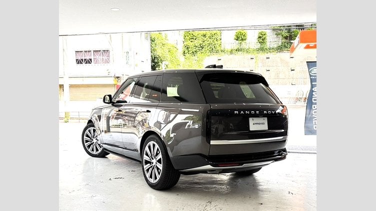 2025 認定中古車 Land Rover Range Rover シャラントグレイ P550 AWD PHEV（AT） スタンダードホイールベース Autobiography