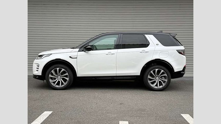 2024 認定中古車 Land Rover Discovery Sport オストゥーニパールホワイト P300eプラグインハイブリッド（ガソリン） 標準ホイール DYNAMIC HSE