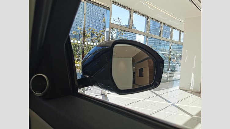 2024 認定中古車 Land Rover Range Rover Evoque アロイオスグレイ D200マイルドハイブリッド（ディーゼル） スタンダードホイールベース DYNAMIC SE