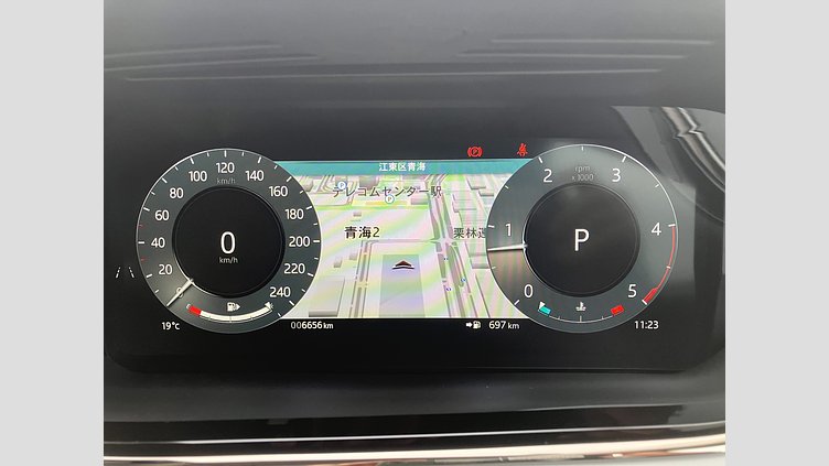 2024 認定中古車 Land Rover Range Rover Evoque アロイオスグレイ D200マイルドハイブリッド（ディーゼル） スタンダードホイールベース DYNAMIC SE