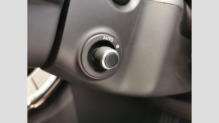 2024 認定中古車 Land Rover Range Rover Evoque コリンシアンブロンズ P250（ガソリン） スタンダードホイールベース AUTOBIOGRAPHY