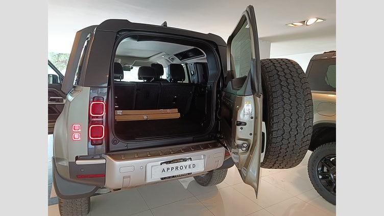 2020 Seminuevos Approved Land Rover Defender 110 Pangea Green P400 AWD AUTOMATIC FIRST EDITION
