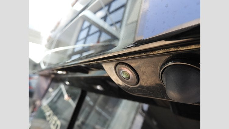 2019 認定中古車 Land Rover Discovery Santorini Black 3.0 litre V6 Supercharged Petrol HSE 350RC
