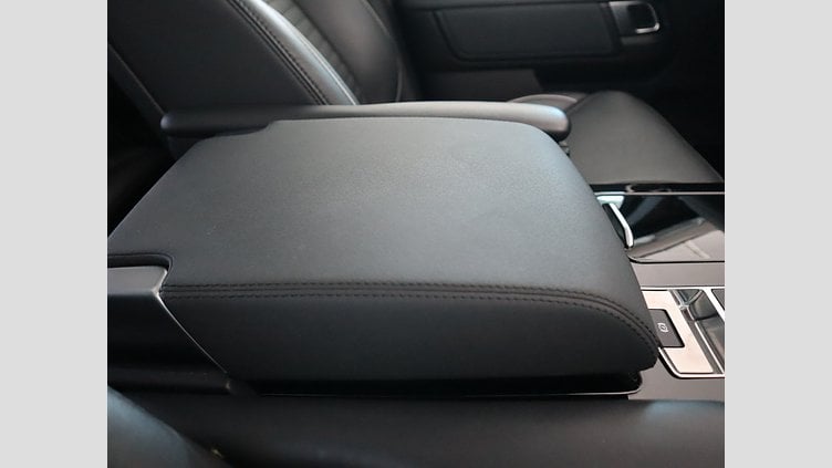 2019 認定中古車 Land Rover Discovery Santorini Black 3.0 litre V6 Supercharged Petrol HSE 350RC
