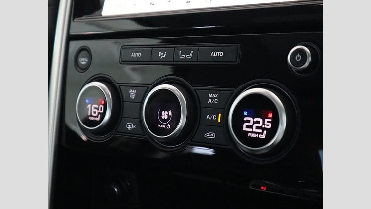 2019 認定中古車 Land Rover Discovery Santorini Black 3.0 litre V6 Supercharged Petrol HSE 350RC