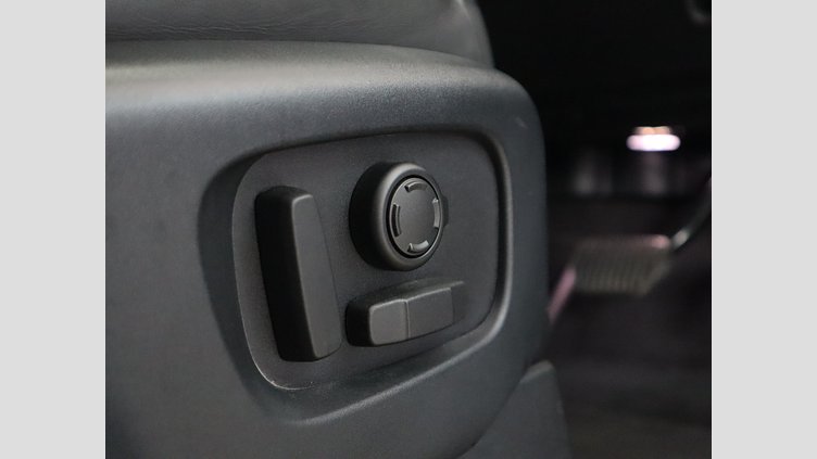2019 認定中古車 Land Rover Discovery Santorini Black 3.0 litre V6 Supercharged Petrol HSE 350RC