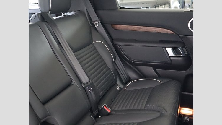 2019 認定中古車 Land Rover Discovery Santorini Black 3.0 litre V6 Supercharged Petrol HSE 350RC