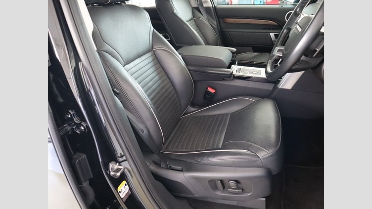 2019 認定中古車 Land Rover Discovery Santorini Black 3.0 litre V6 Supercharged Petrol HSE 350RC