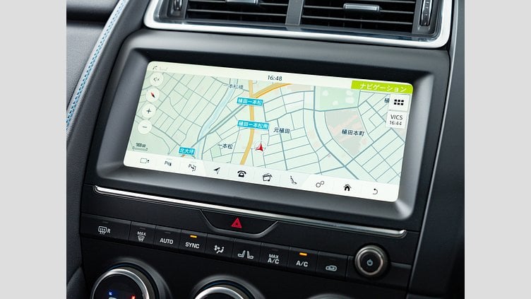 2018 認定中古車 Jaguar E-Pace シリコン シルバー D180 オートマチック全輪駆動 R-DYNAMIC S