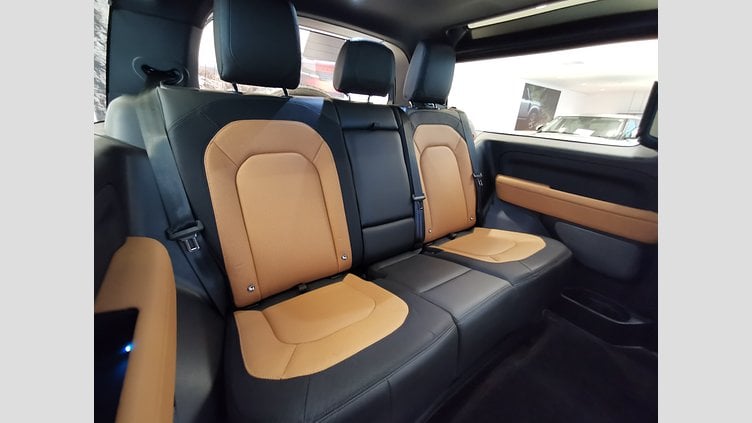 2023 認定中古車 Land Rover Defender 90 タスマンブルー D300 AWD（AT） X-DYNAMIC HSE