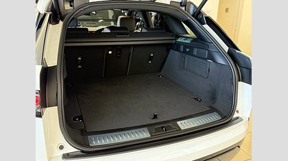 Range Rover Velar 10