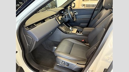 Range Rover Velar 14