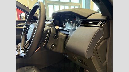 Range Rover Velar 11