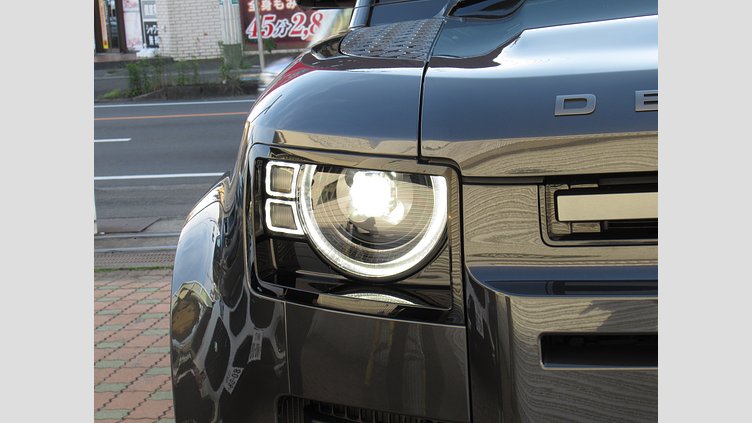 2024 認定中古車 Land Rover Defender 130 カルパチアングレイ D300 AWD（AT） OUTBOUND