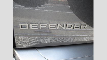 Defender 130 46