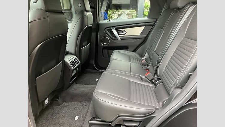 2024 認定中古車 Land Rover Discovery Sport サントリーニブラック プラグインハイブリッド（ガソリン）  Dynamic HSE　P300e