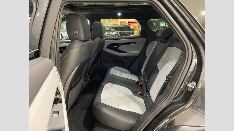 2024 認定中古車 Land Rover Range Rover Evoque カルパチアングレイ P300eプラグインハイブリッド（ガソリン） スタンダードホイールベース AUTOBIOGRAPHY