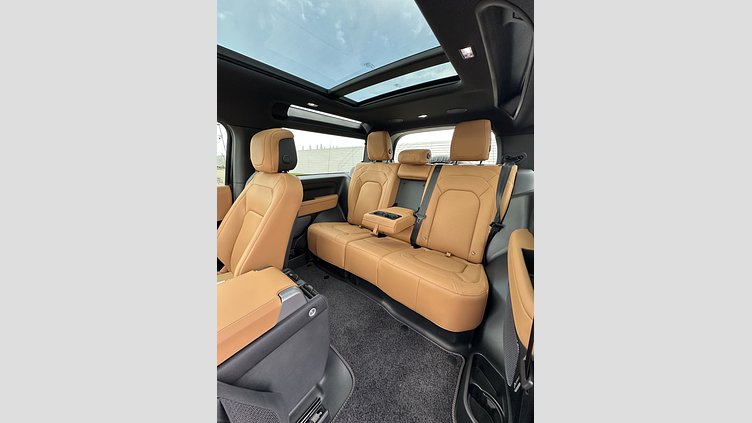 2024 Approved Land Rover Defender 90 Santorini Black P525 AWD AUTOMATIC V8