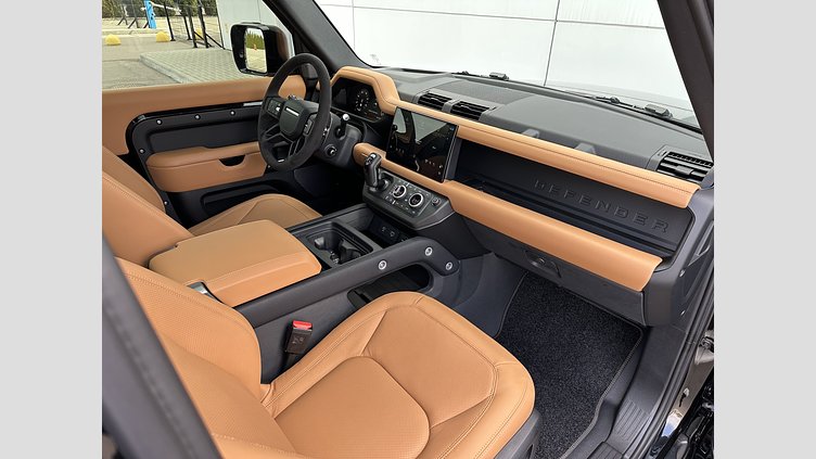 2024 Approved Land Rover Defender 90 Santorini Black P525 AWD AUTOMATIC V8