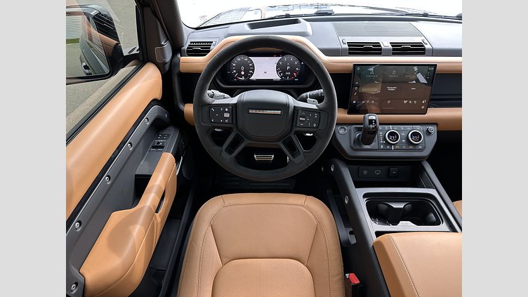 2024 Approved Land Rover Defender 90 Santorini Black P525 AWD AUTOMATIC V8
