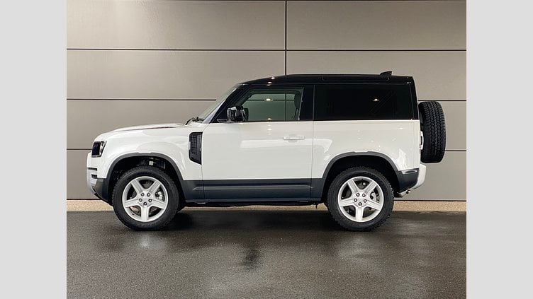 2023 認定中古車 Land Rover Defender 90 フジホワイト P300 AWD（AT） SE