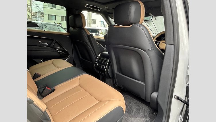 2025 認定中古車 Land Rover Range Rover Sport ボラスコグレイ P550eプラグインハイブリッド（ガソリン）  Autobiography