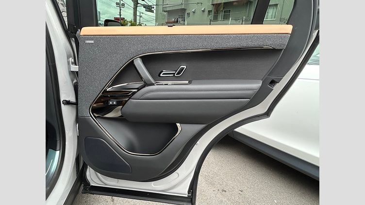 2025 認定中古車 Land Rover Range Rover Sport ボラスコグレイ P550eプラグインハイブリッド（ガソリン）  Autobiography