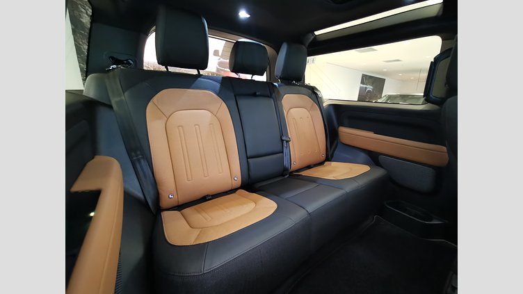 2023 認定中古車 Land Rover Defender 90 パンゲアグリーン D300 AWD（AT） X