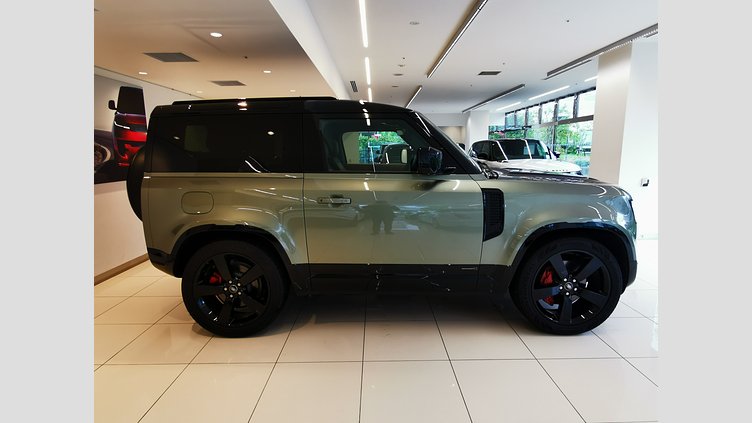 2023 認定中古車 Land Rover Defender 90 パンゲアグリーン D300 AWD（AT） X