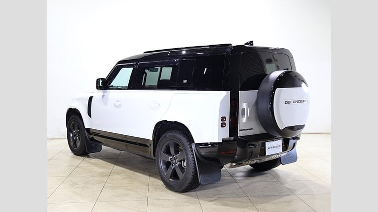 2023 認定中古車 Land Rover Defender 110 フジホワイト D300 AWD（AT） X-DYNAMIC HSE