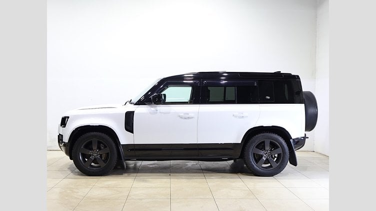 2023 認定中古車 Land Rover Defender 110 フジホワイト D300 AWD（AT） X-DYNAMIC HSE