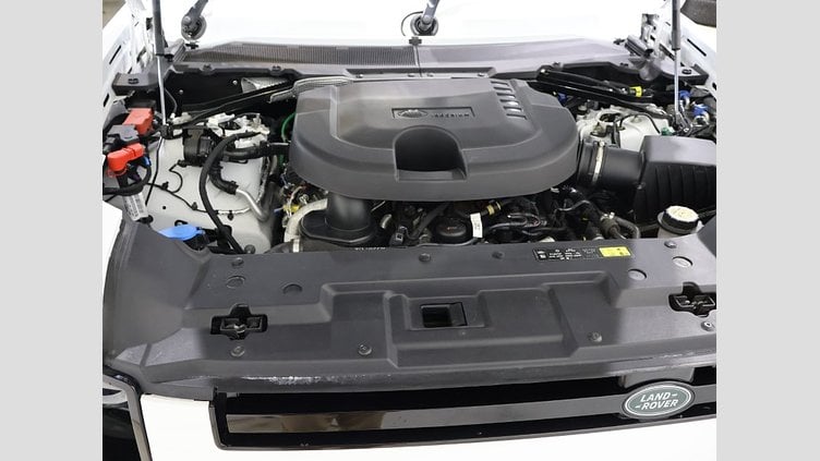 2023 認定中古車 Land Rover Defender 110 フジホワイト D300 AWD（AT） X-DYNAMIC HSE