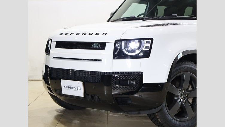 2023 認定中古車 Land Rover Defender 110 フジホワイト D300 AWD（AT） X-DYNAMIC HSE