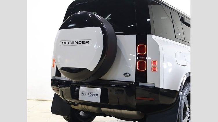 2023 認定中古車 Land Rover Defender 110 フジホワイト D300 AWD（AT） X-DYNAMIC HSE
