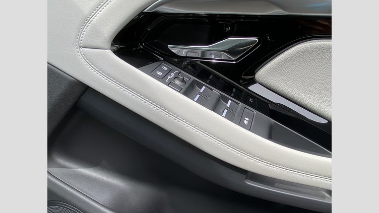 2023 認定中古車 Land Rover Range Rover Evoque カルパチアングレー P250 AWD（オートマチック） BRONZE EDITION