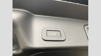 Range Rover Evoque 24