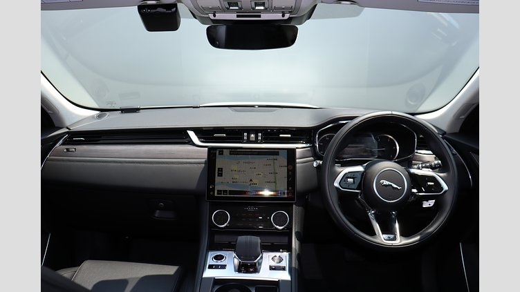 2023 認定中古車 Jaguar F-Pace フジホワイト D204 AWD（オートマチック）MHEV S