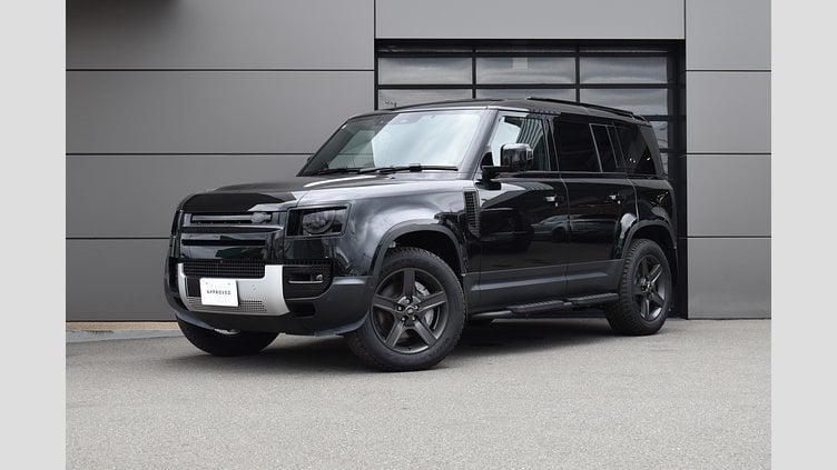 2024 認定中古車 Land Rover Defender 110 サントリーニブラック D300 AWD（AT） S