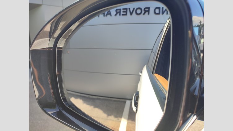 2018 JAZDENÉ VOZIDLÁ Land Rover Range Rover Sport Fuji White 4x4 3.0D TDV6 306k AB Dynamic AWD A/T