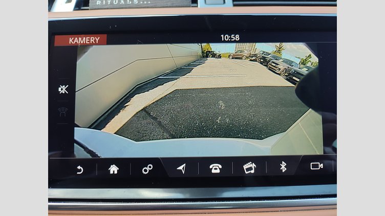 2018 JAZDENÉ VOZIDLÁ Land Rover Range Rover Sport Fuji White 4x4 3.0D TDV6 306k AB Dynamic AWD A/T