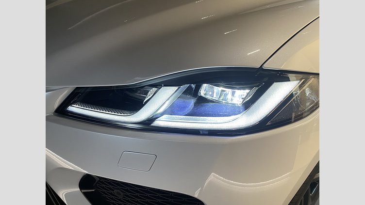 2023 Approved Jaguar F-Pace Ostuni Pearl White (Speak to retailer for availability) P250 AWD AUTOMATIC R-DYNAMIC SE