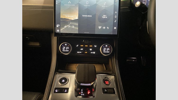 2023 Approved Jaguar F-Pace Ostuni Pearl White (Speak to retailer for availability) P250 AWD AUTOMATIC R-DYNAMIC SE
