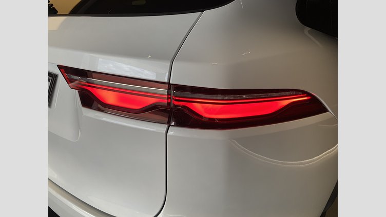 2023 Approved Jaguar F-Pace Ostuni Pearl White (Speak to retailer for availability) P250 AWD AUTOMATIC R-DYNAMIC SE